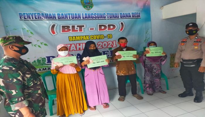 PENYALURAN BLT DD BULAN KE 12 DAN TAMBAHAN 3 BULAN DESA TLEPOK 01