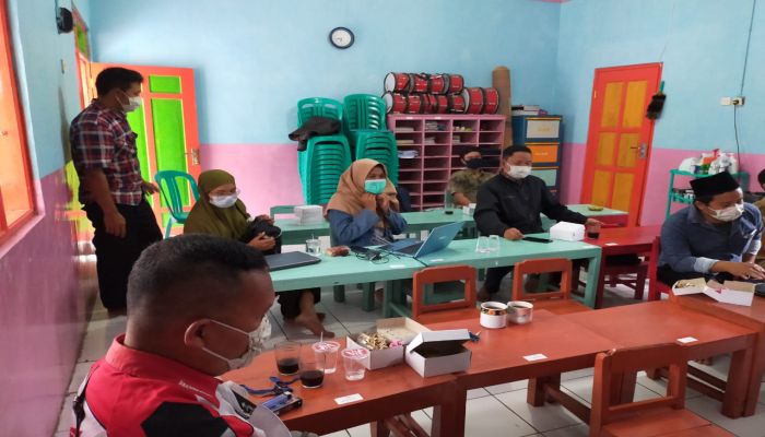 PELATIHAN KOMPUTER KEPEMUDAAN/KARANG TARUNA DESA TLEPOK 02