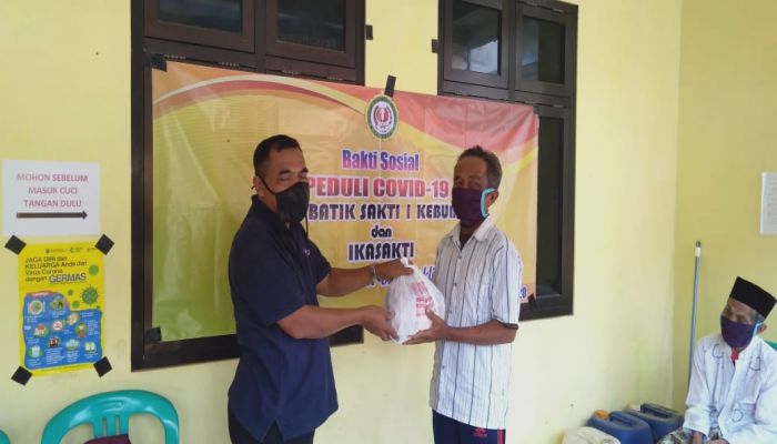 BAKTI SOSIAL PEDULI COVID-19 SMK BATIK SAKTI 1 KEBUMEN  & IKASAKTI DI DESA TLEPOK KEC. KARANGSAMBUNG KAB. KEBUMEN