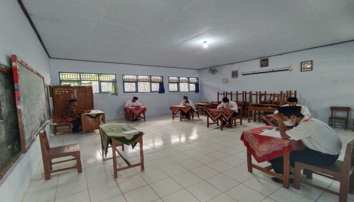 UJIAN SELEKSI PERANGKAT DESA DESA TELPOK DALAM JABATAN KASI KESEJAHTERAAN DAN PELAYANAN 02